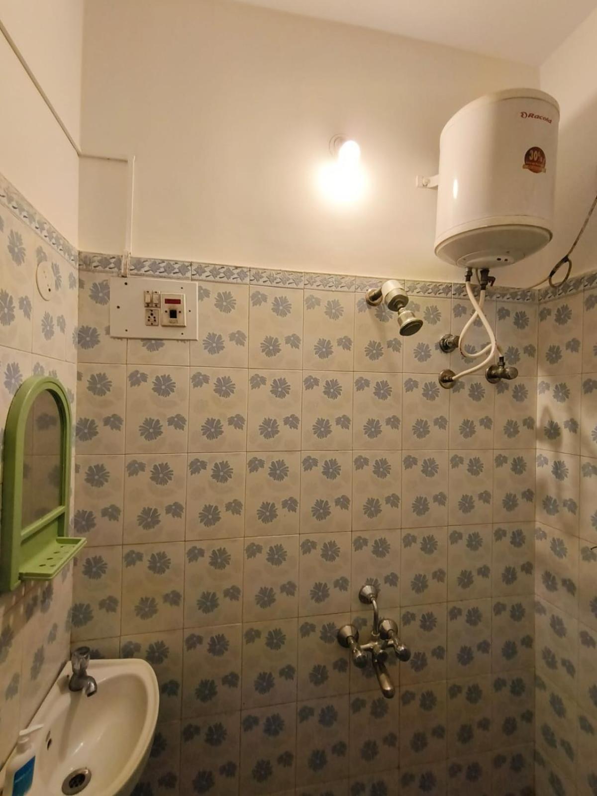 Homestayz Crown バンガロール エクステリア 写真